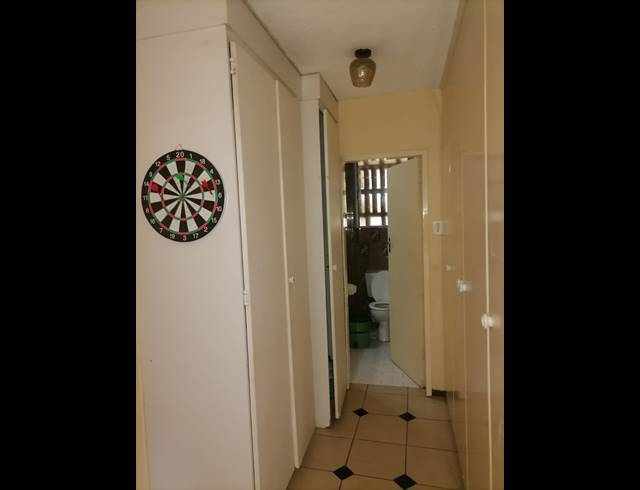 4 BEDROOM FLAT FOR SALE IN SUNNYSIDE